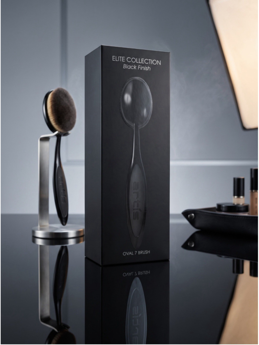 Artis Elite Collection Oval 7 Makeup Brush Black Finish New in Package